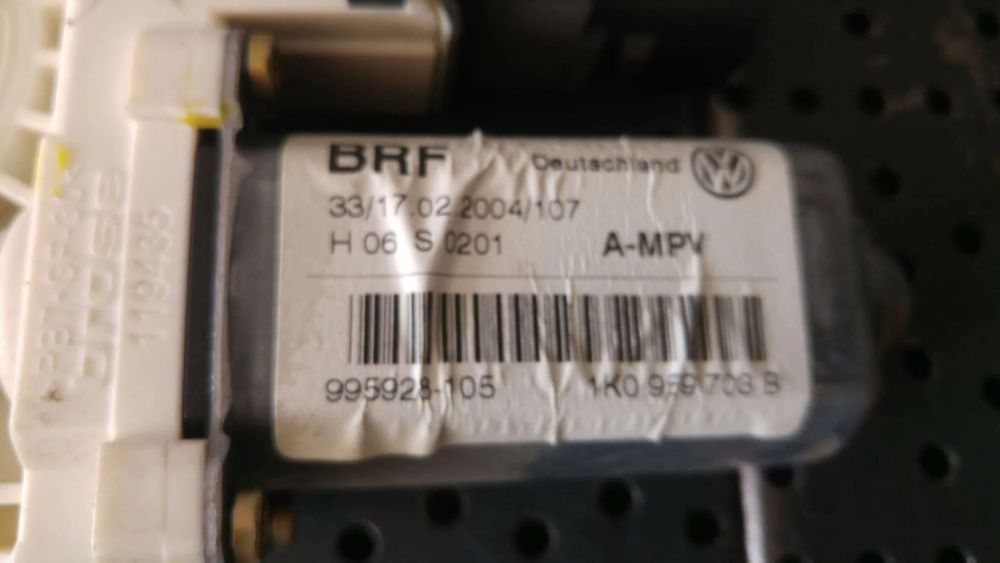 Motoras macara stanga spate vw touran 1t 1k0959703b