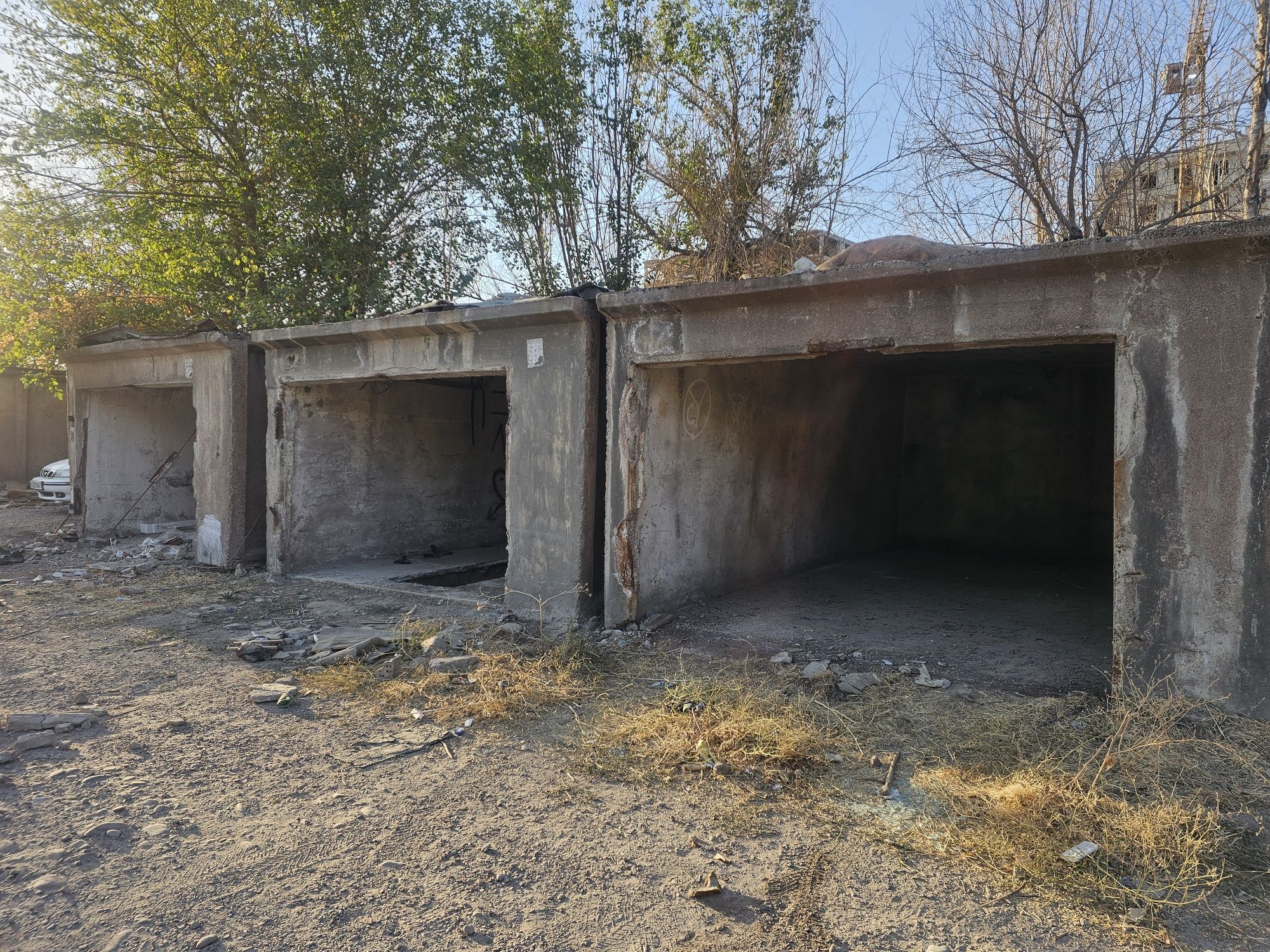 Продается бетонн
