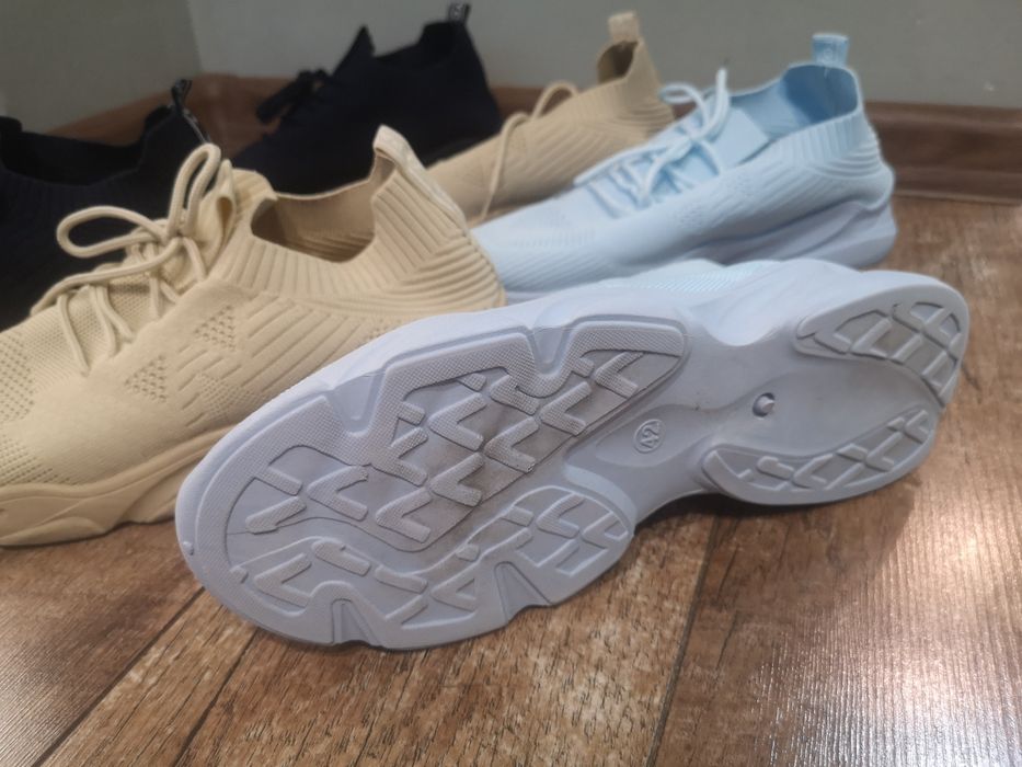 Zapatos, маратонки номер 42