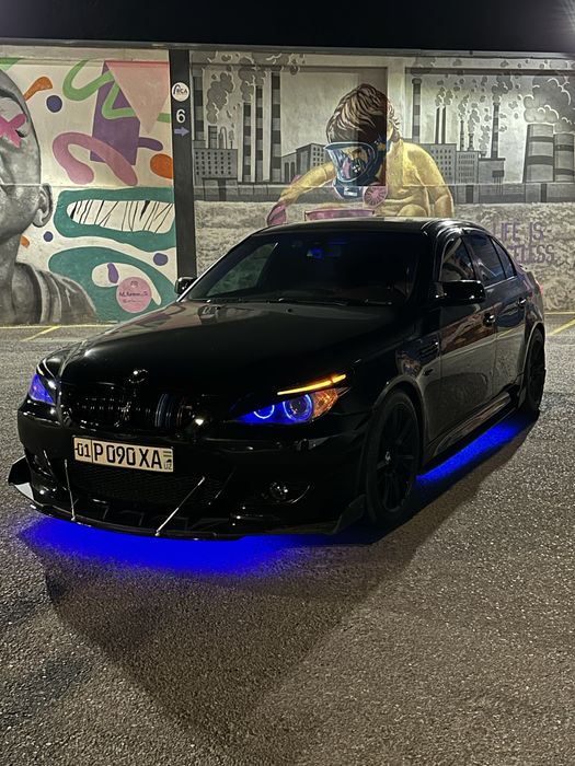 Продаётся рестайл BMW е60 530i полный тюнинг салона под заказ