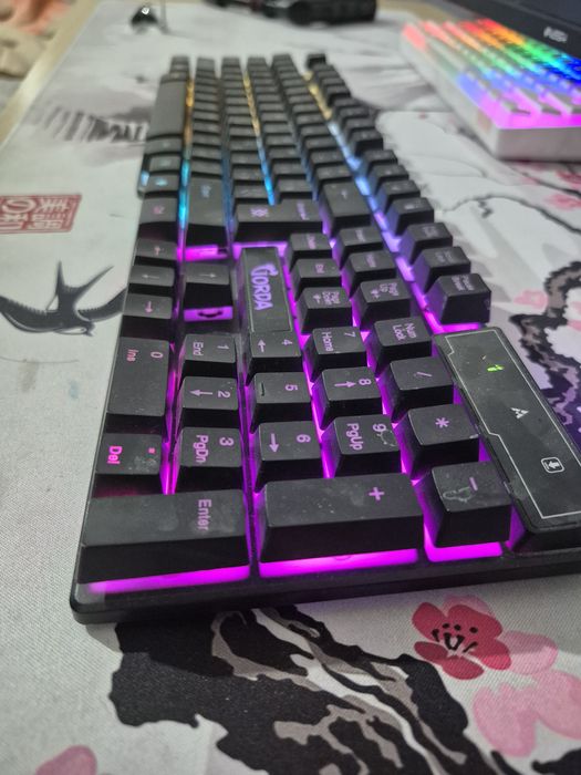 Клава Gorda с подсветкой