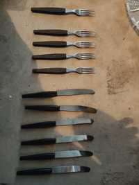 Вилици и ножове за хранене