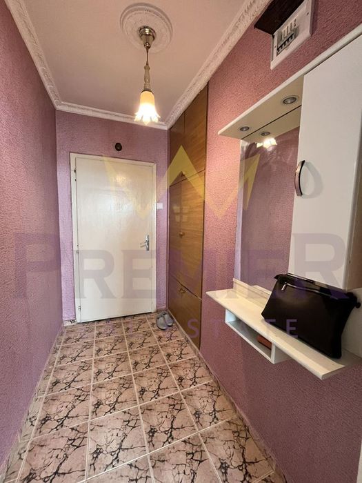 Дава се под наем Едностаен апартамент в Варна, Цветен квартал - 45 кв.м за 306 € - Снимка #8