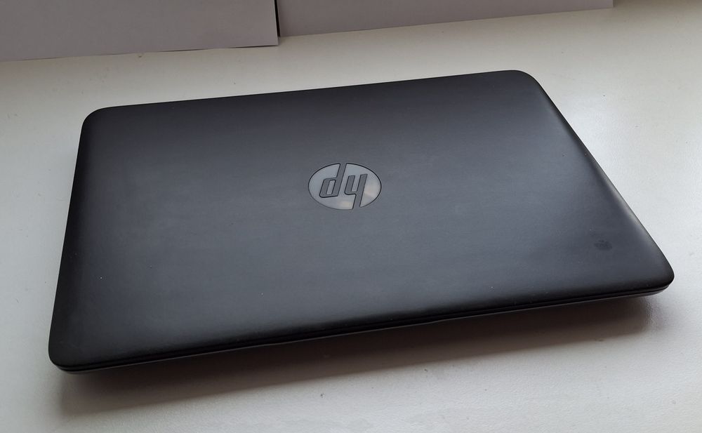 Ноутбук HP - i5, 8гб, 256 SSD