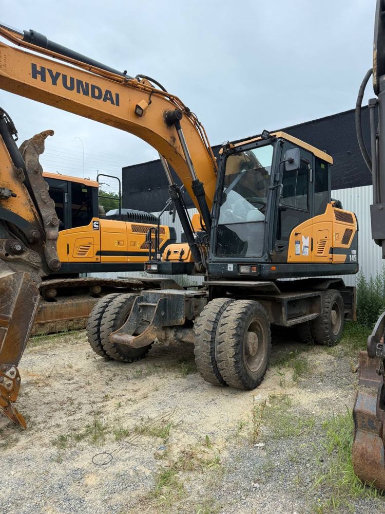 Продается Hyundai HW145