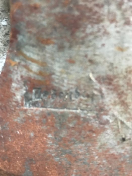 Топор отличном состоянии