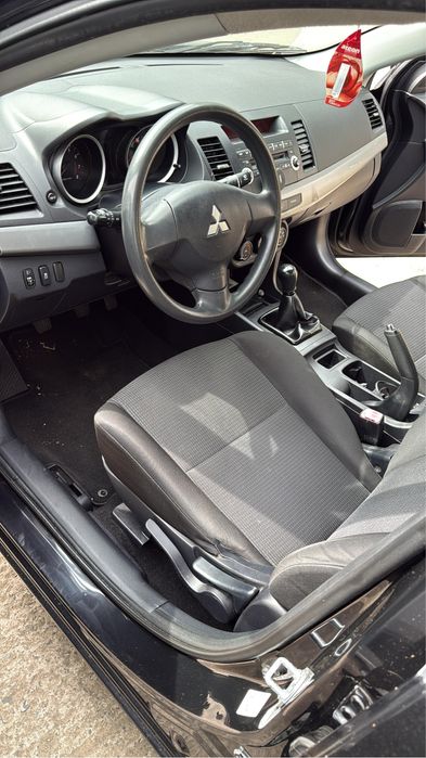 Vand Mitsubishi Lancer