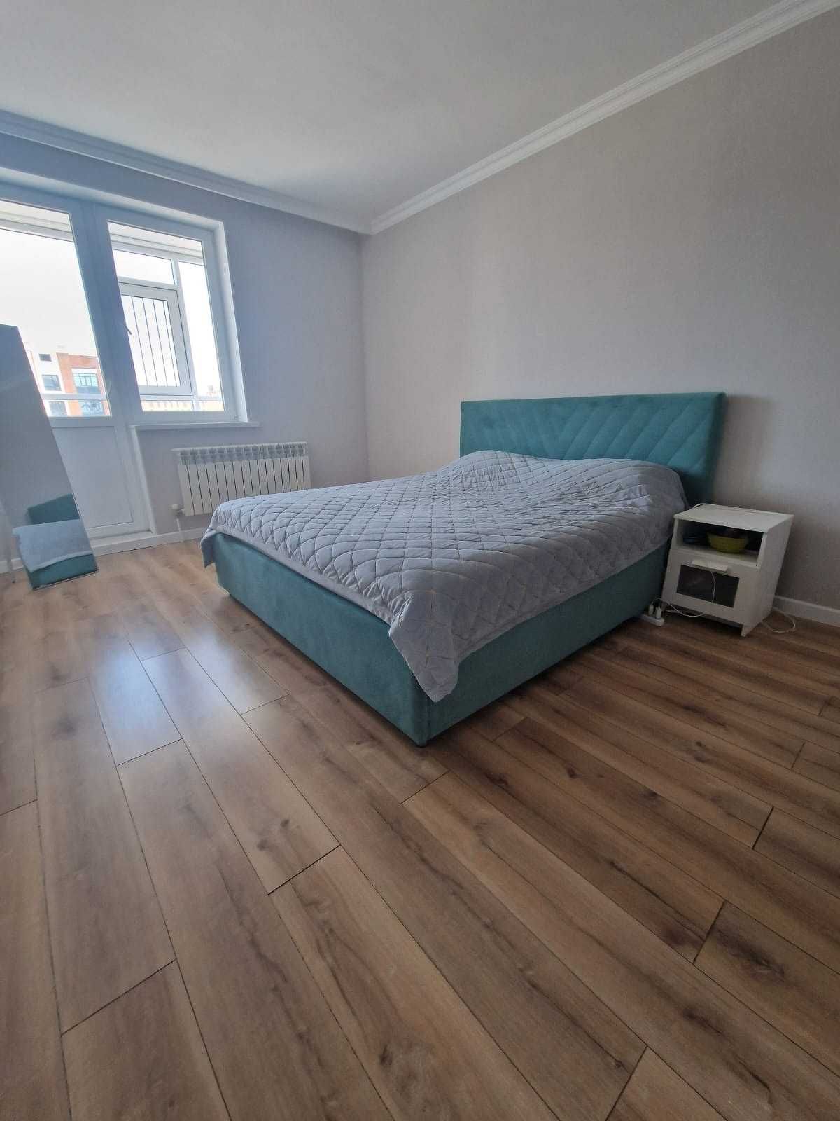 Продам 4-комнатную квартиру в самом центре Алтын Орда