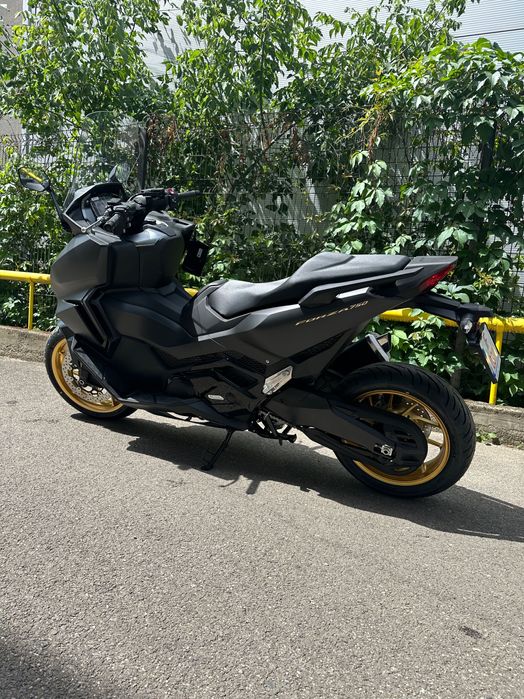 Honda Forza 750 - 2024