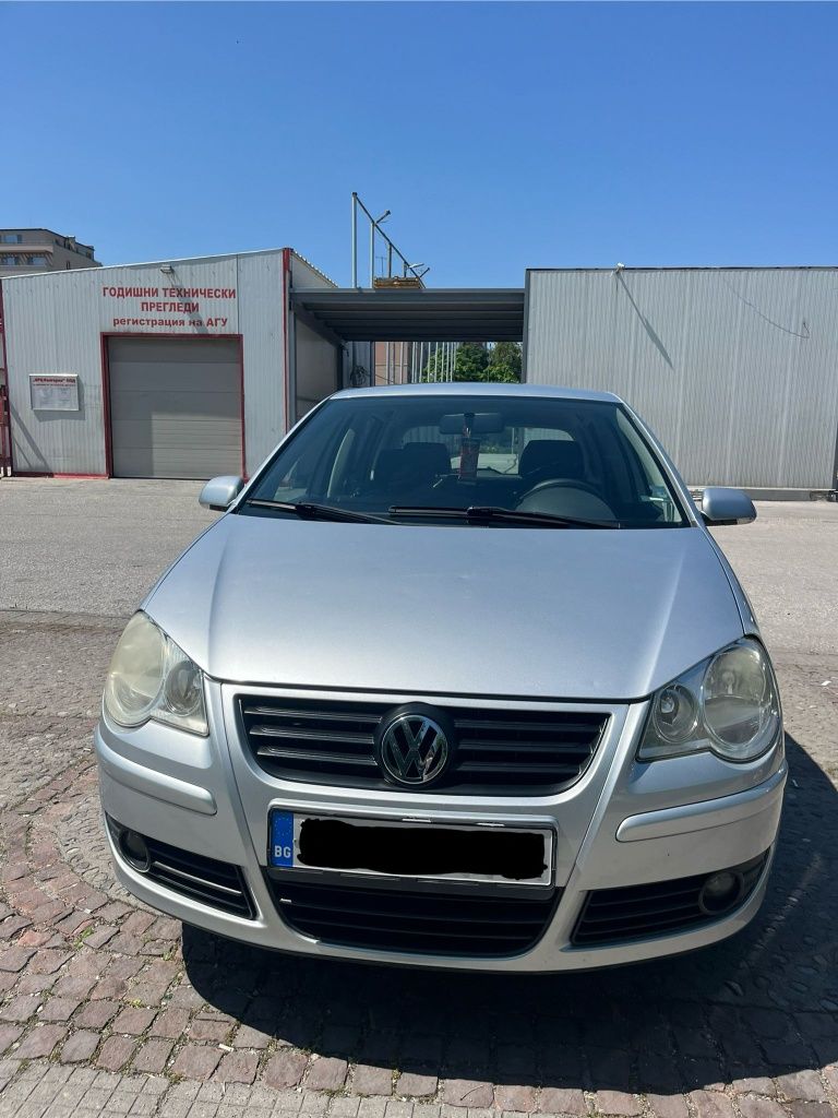 Volkswagen Polo 4 сив металик