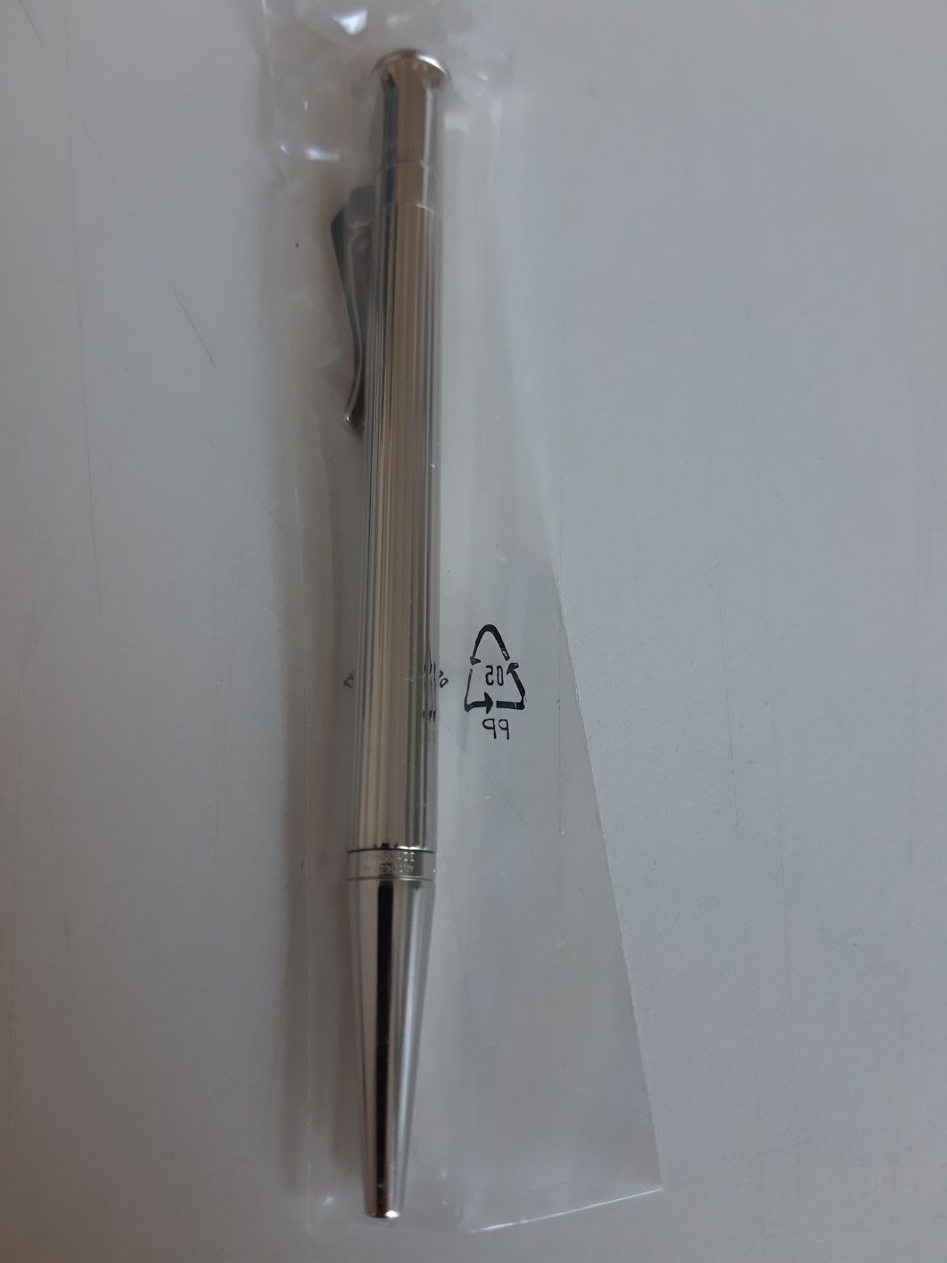 Graf von Faber-Castell Propelling ball pen Platinum plated