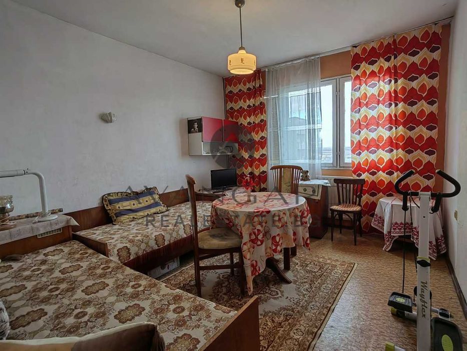 Продава се Тристаен апартамент в Пловдив, Кършияка - 115 кв.м за 1174 €/кв.м - Снимка #4