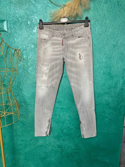Blugi DSQUARED2 gri, mărimea 42 (S) cu fermoare argintii