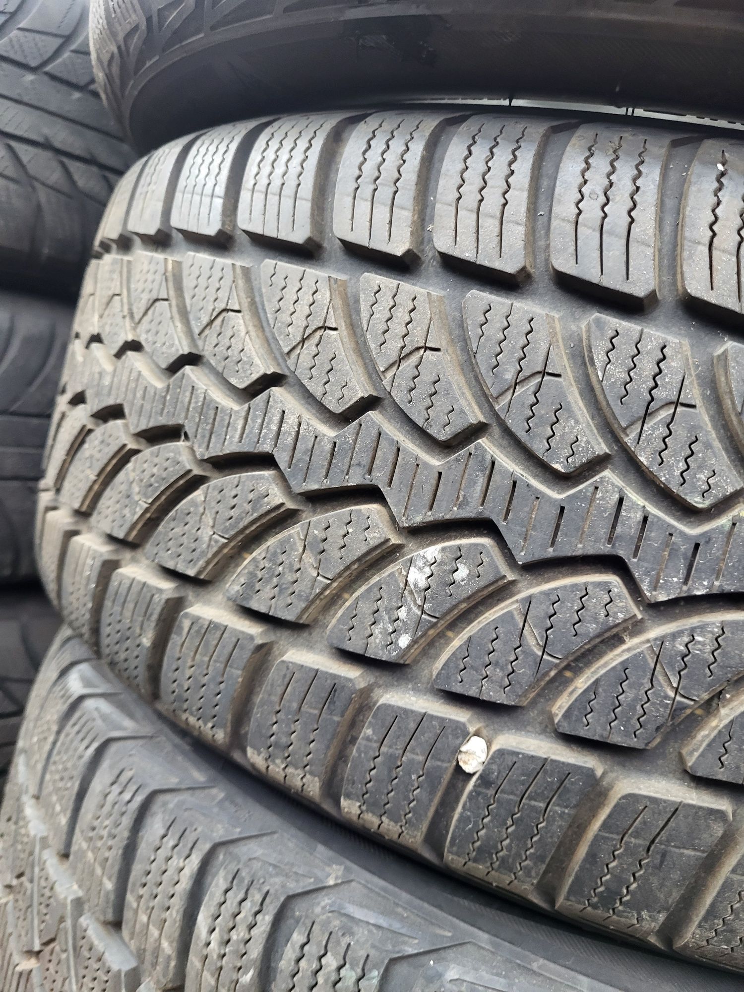 4 бр 225/50/17 Bridgestone зимни гуми