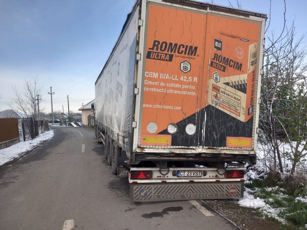 Ofer servicii de transport TIR, Basculanta si Macara