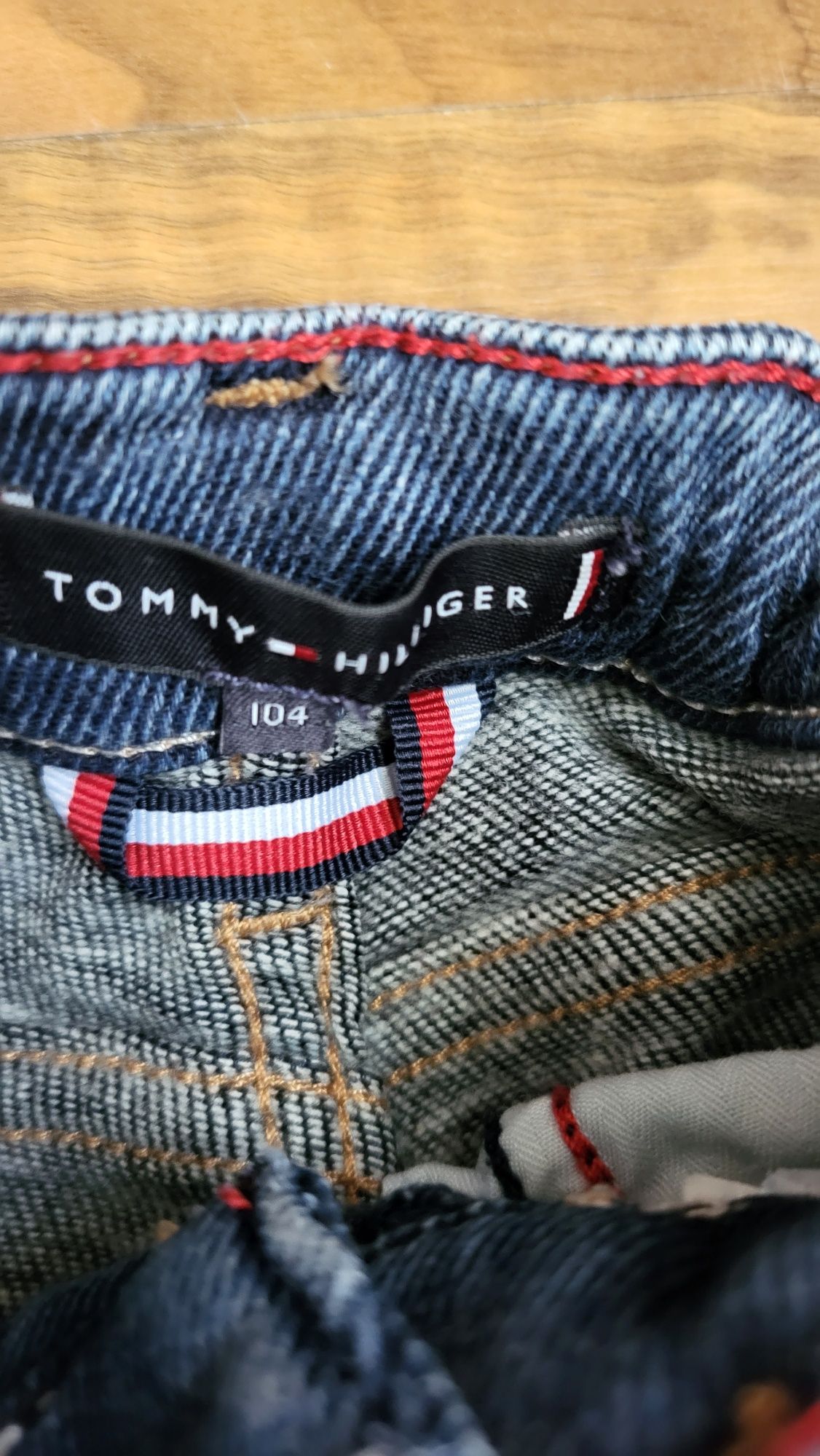 Blugi Tommy Hilfiger