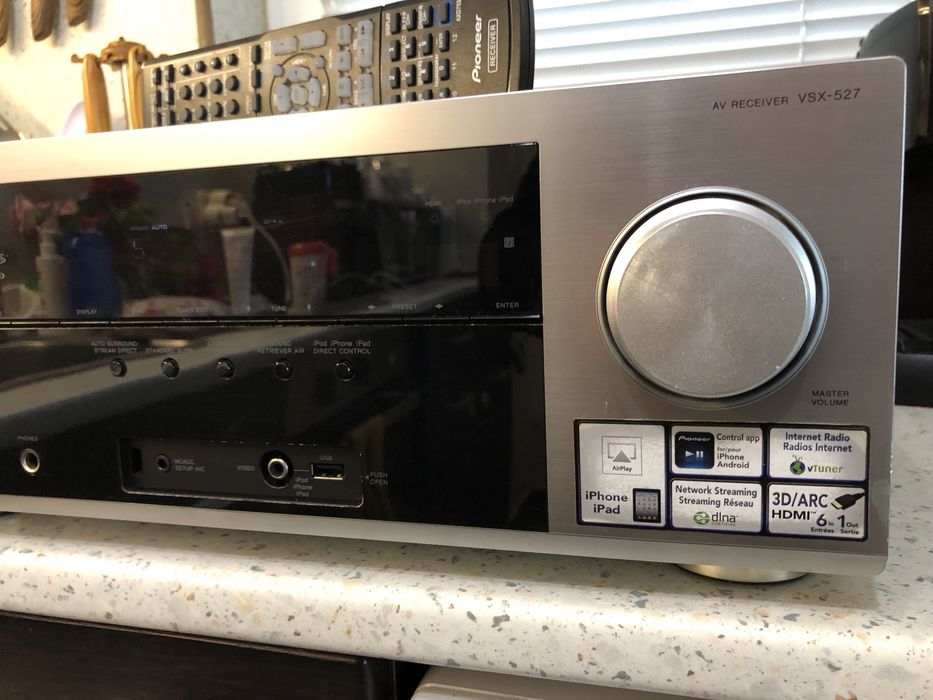 Pioneer VSX-527 resiver