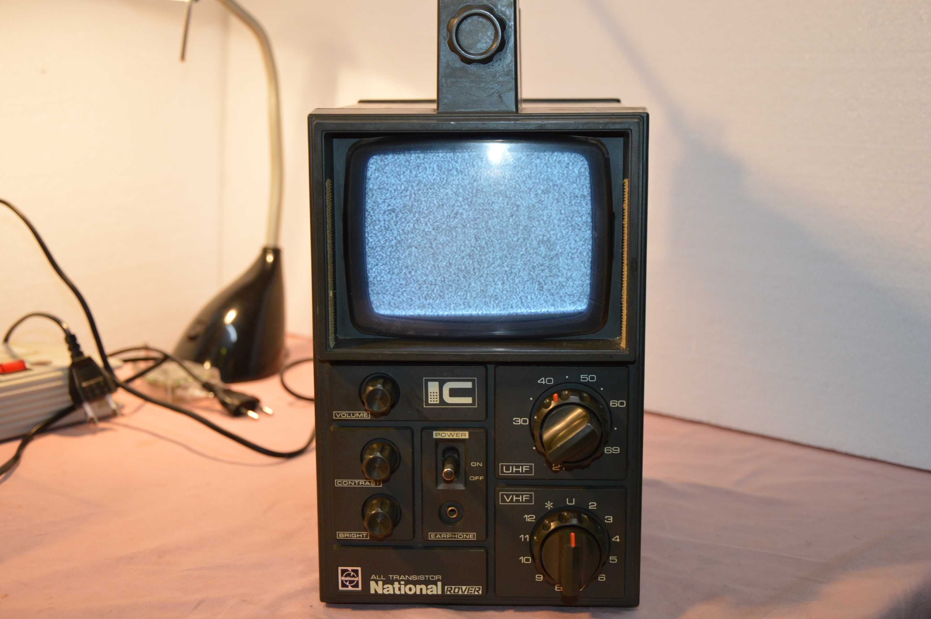 TV Receiver NATIONAL ROVER TR-505 ES-vintage