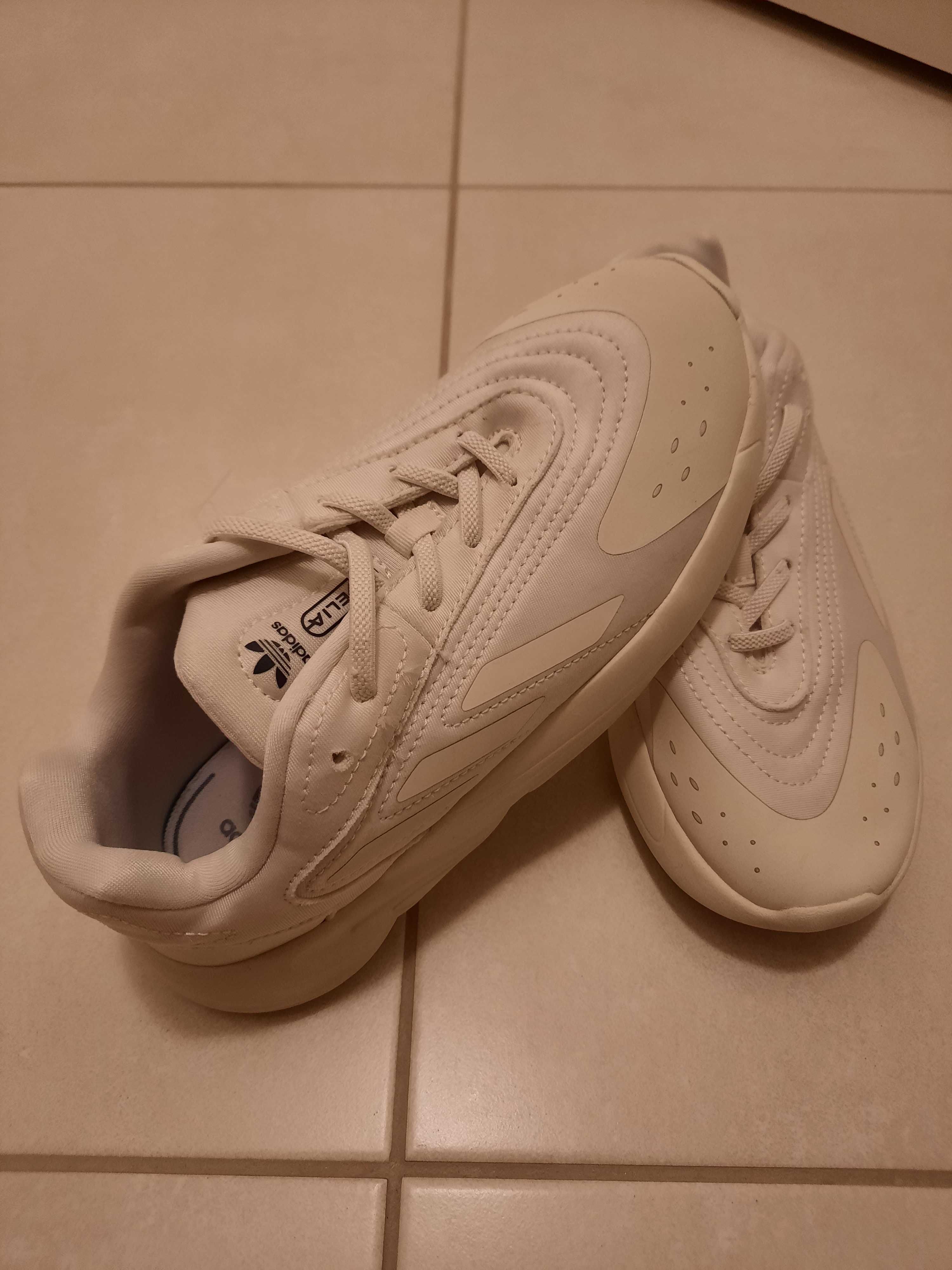 Adidas Ozelia masura 35