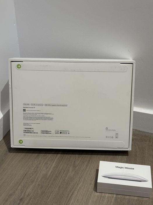 Macbook air 13”, Apple M4, 16gb Ram, Sigilat, magic mouse, garantie