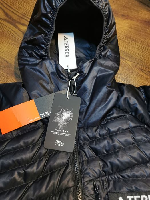 Geacă Adidas Terrex damă L, neagră, puffer, sport & casual, nouă
