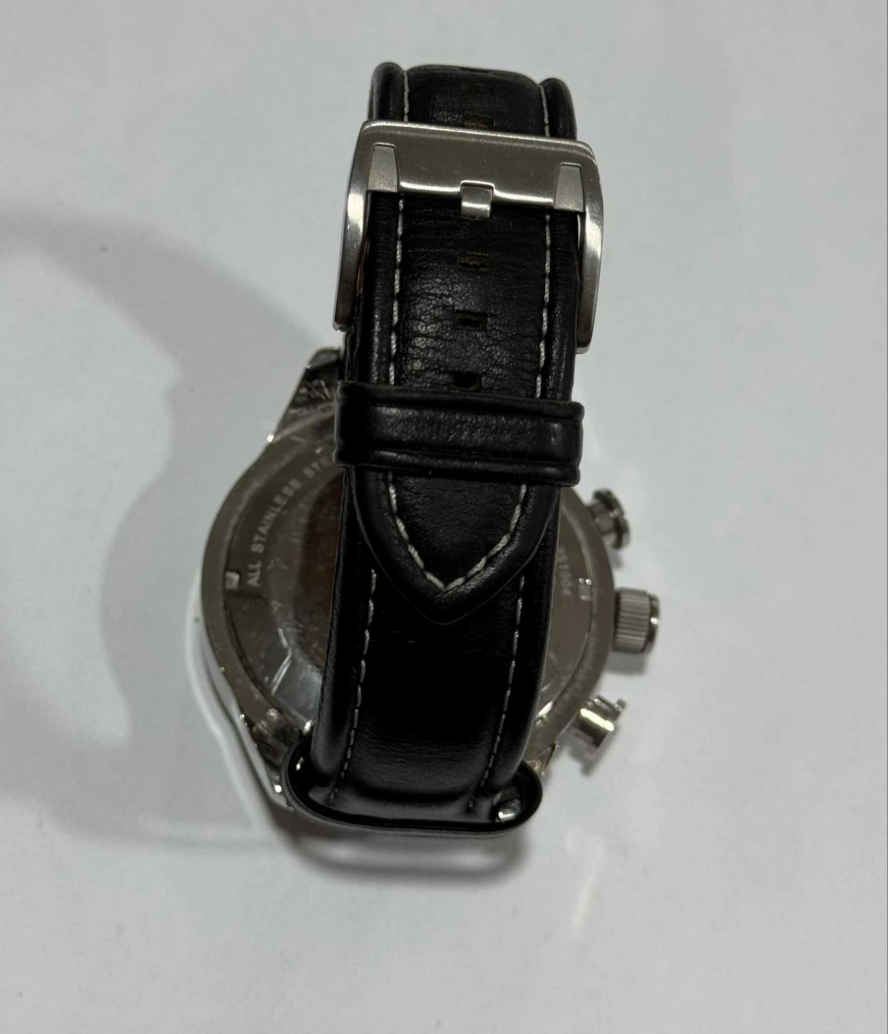 Часовник Fossil 251004