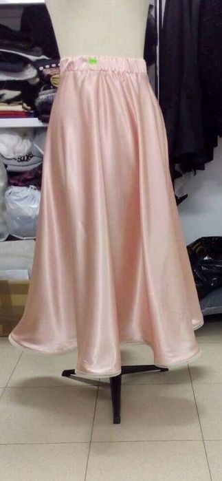 Копринена пола за танци