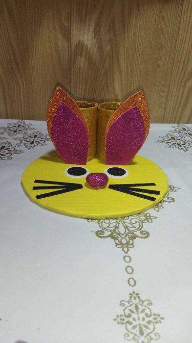 Делаю поделки для школы или детского сада.