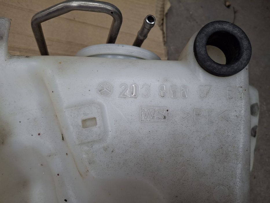 Мерцедес 124 и W203 .Mercedes Benz 124  W203. Останали неща.