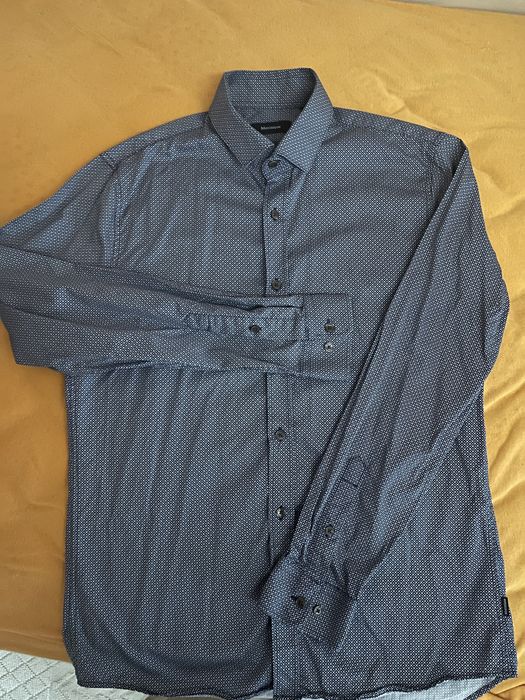 Мъжка елегантна риза