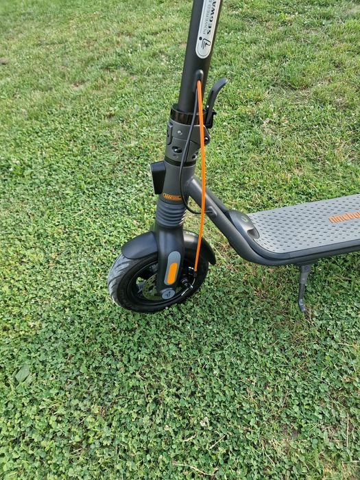 Ninebot F2 PRO delimitat/softat