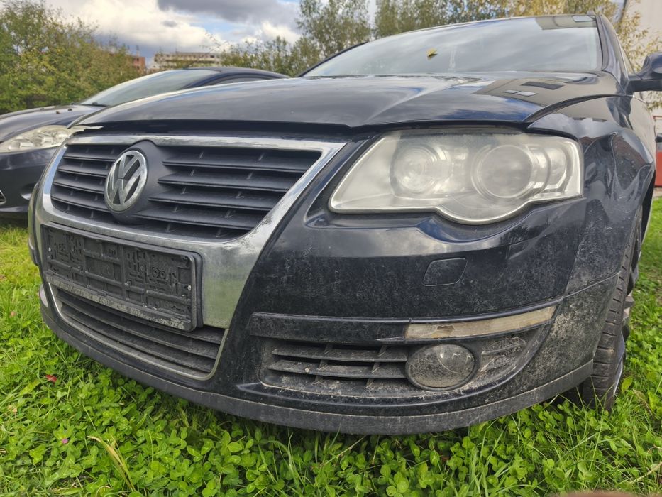 Bară față completă cu grilă culoarea neagră L041 Volkswagen Passat B6