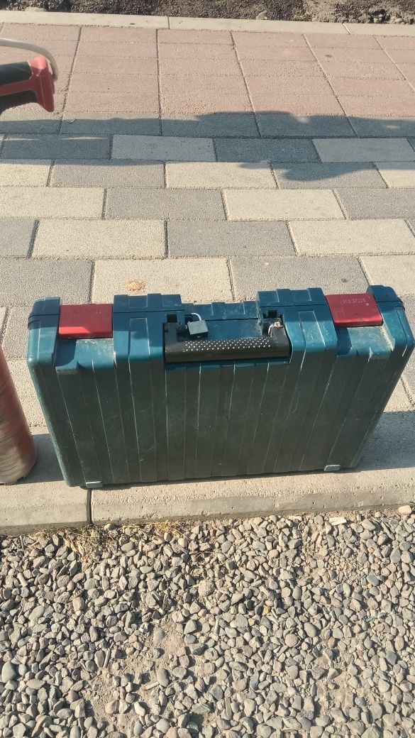 Ломаэм бетон бузиш