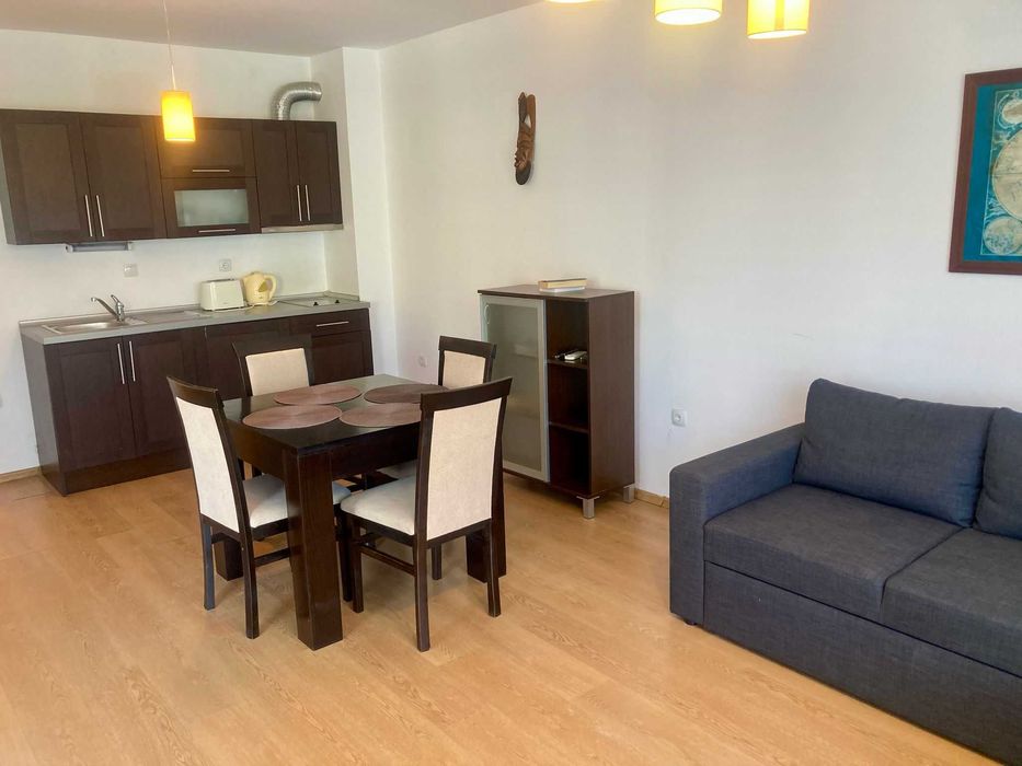 Продава се Двустаен апартамент в к.к. Слънчев бряг - 75 кв.м за 1174 €/кв.м - Снимка #3