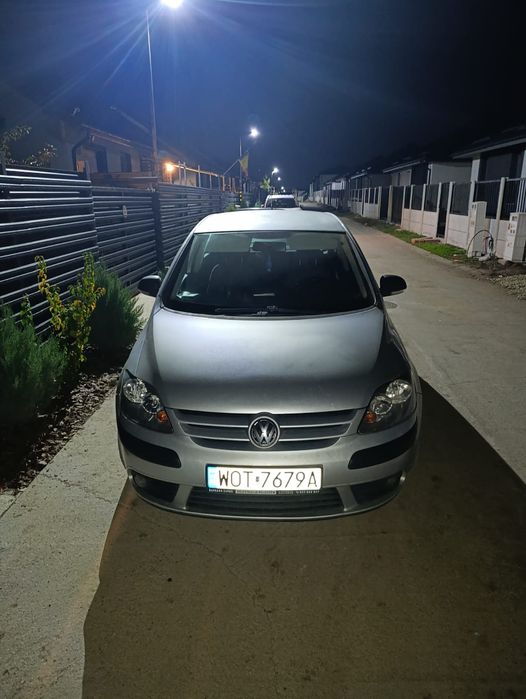 Vând golf 5 plus dsg