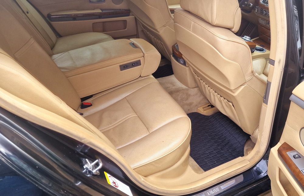 BMW 745 Diesel V8 330 cp 2007