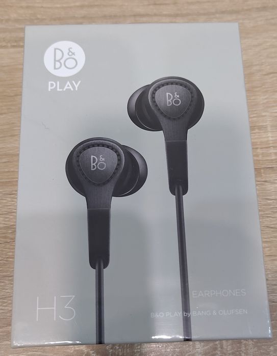 Bang & Olufsen BeoPlay H3 2nd Gen B&O Headphones