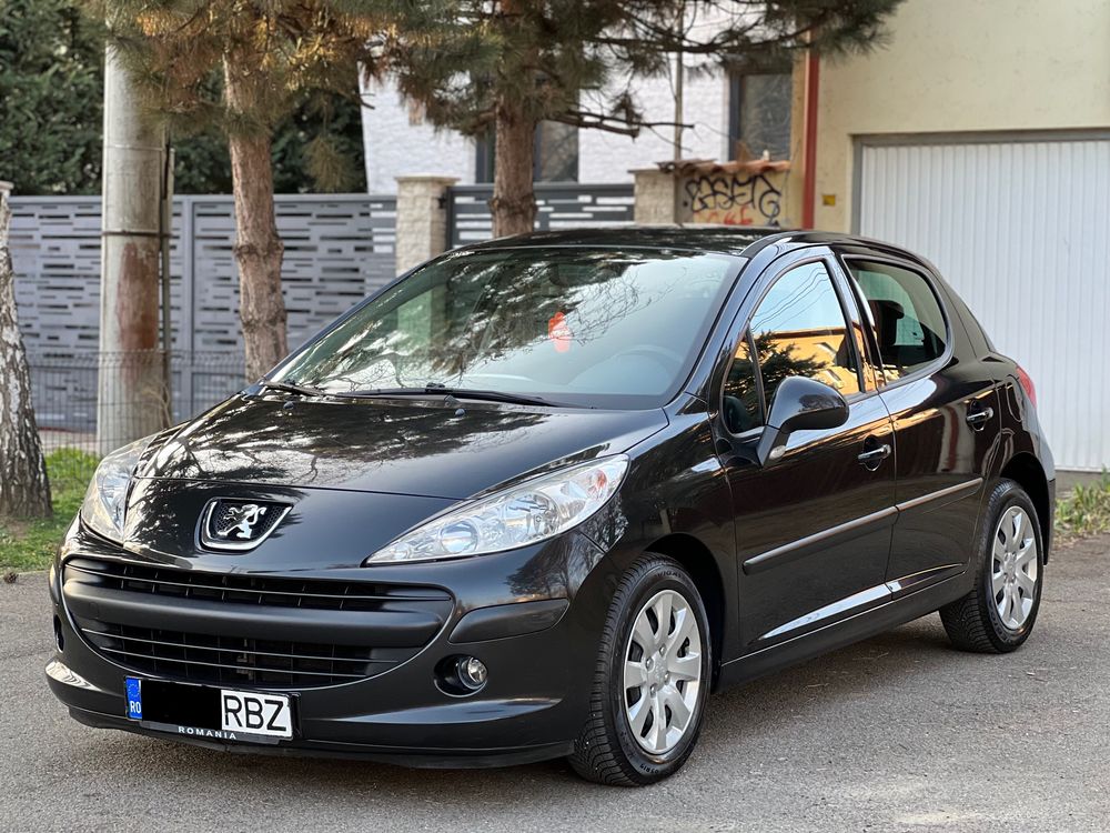 Peugeot 207 1.4 Benzina 90 Cp Modelul Full