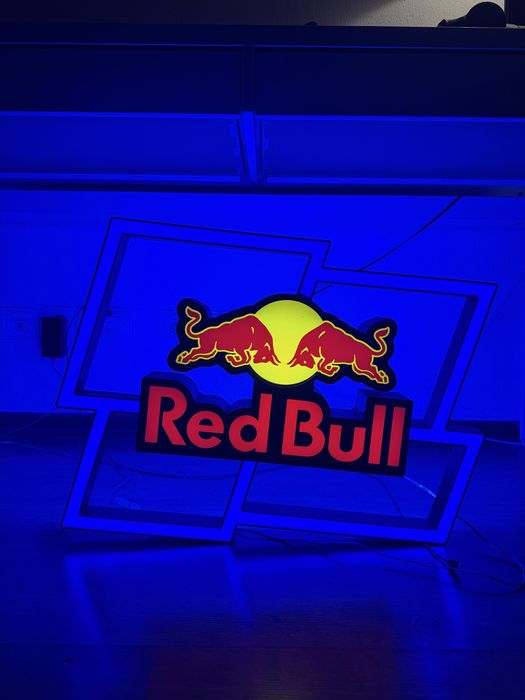 Подсветка Red Bull
