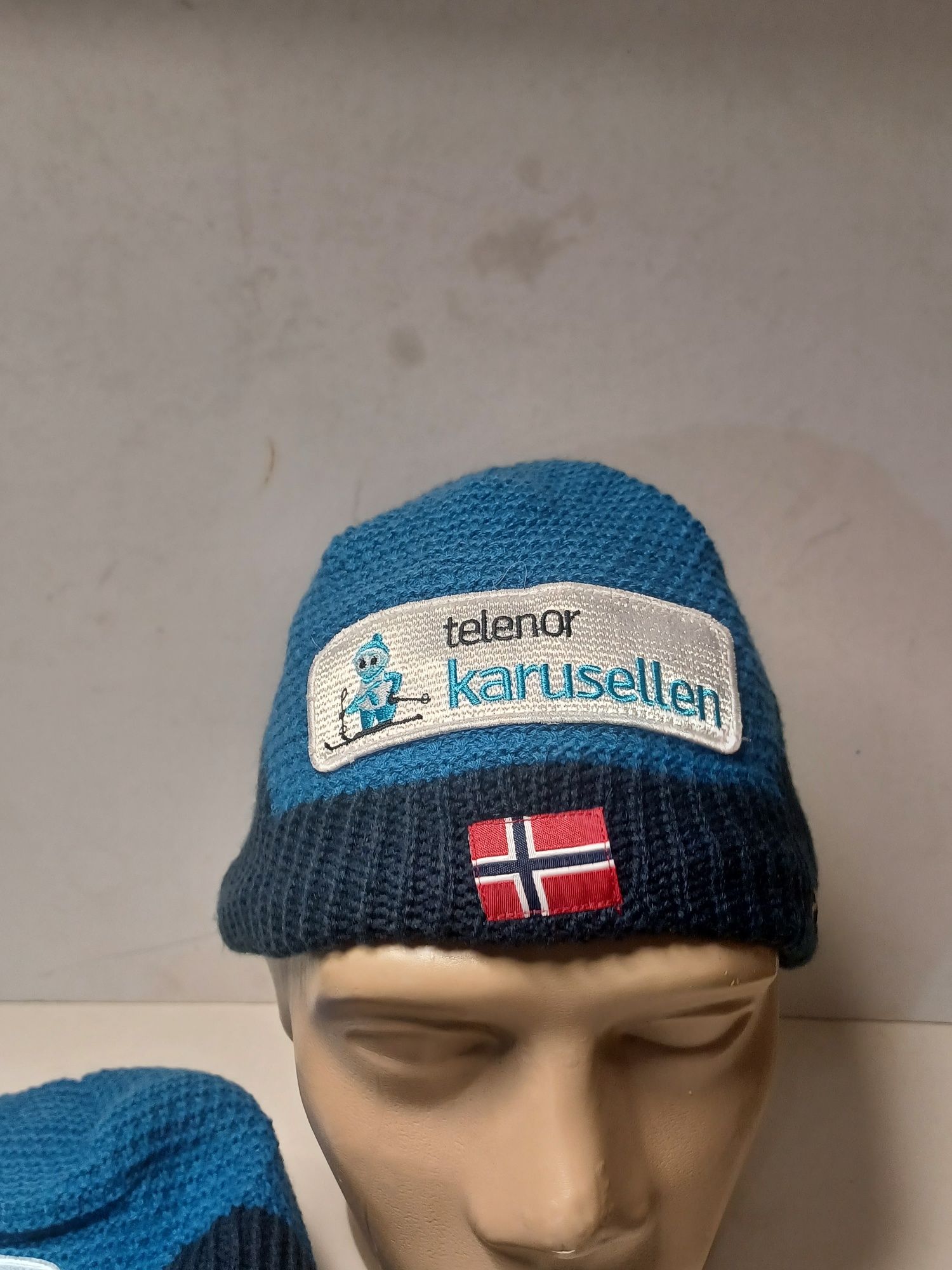 Phenix Norway ски сноуборд шапка детско юношески размер Нова