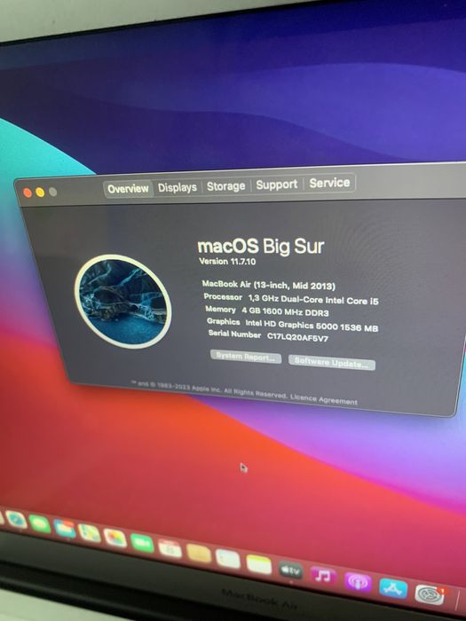 Vand Macbook Air  13-inch