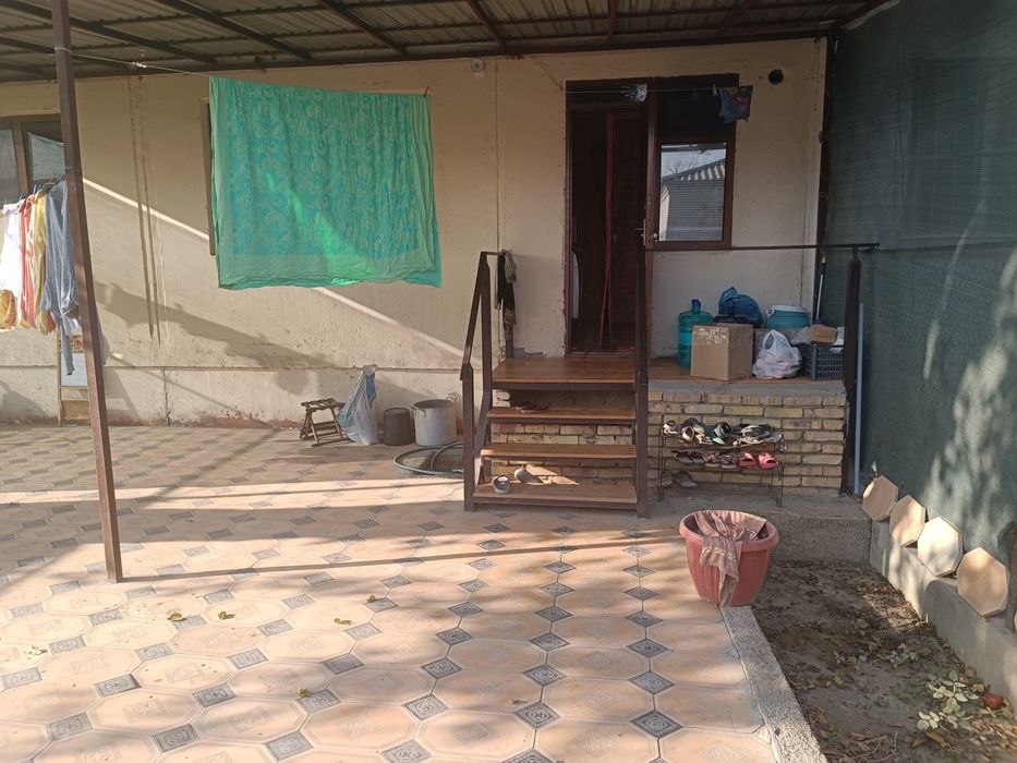 Кулай ва ихчам Уй тинч жойдан сотувда