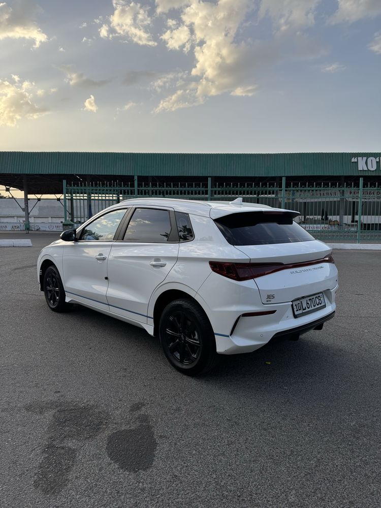 Byd e 2 sotiladi