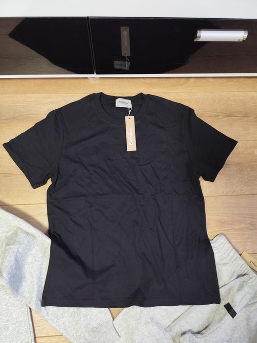 Trening+tricou Essentials măr.M