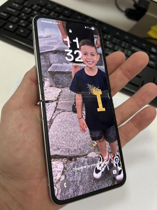 Samsung z flip6 цял за части