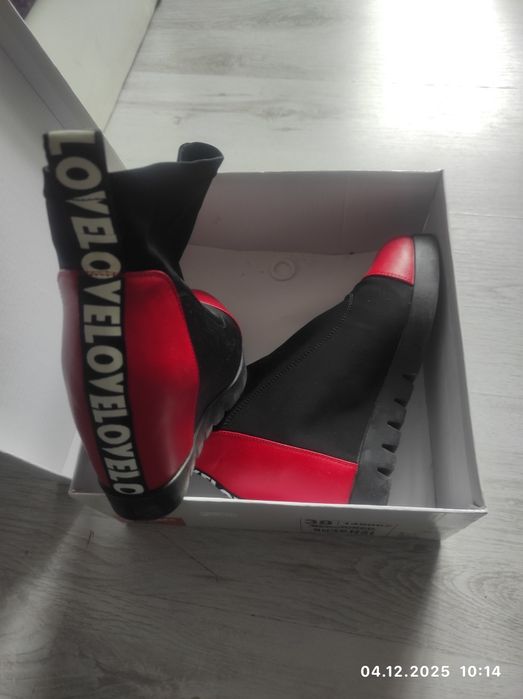 Ботуши с платформа