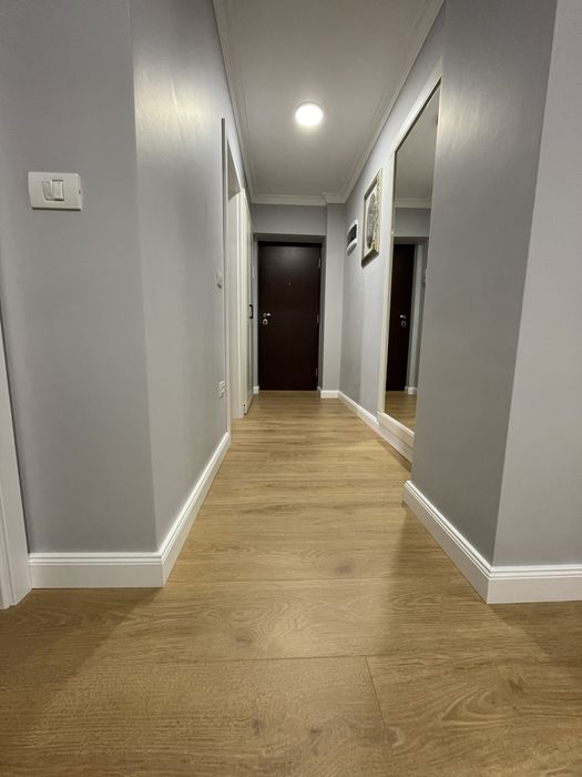 De vanzare apartament 4 camere