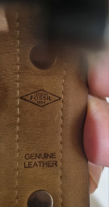 Мъжка кожена гривна Fossil