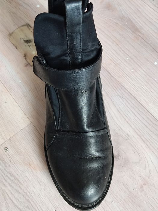 Продам женскую обувь