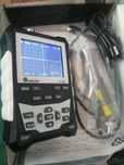 Osciloscop portabil  de 120 MHz